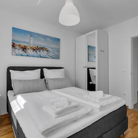 Apartment Luxury And Modern With Sea View And Garage Makarska
